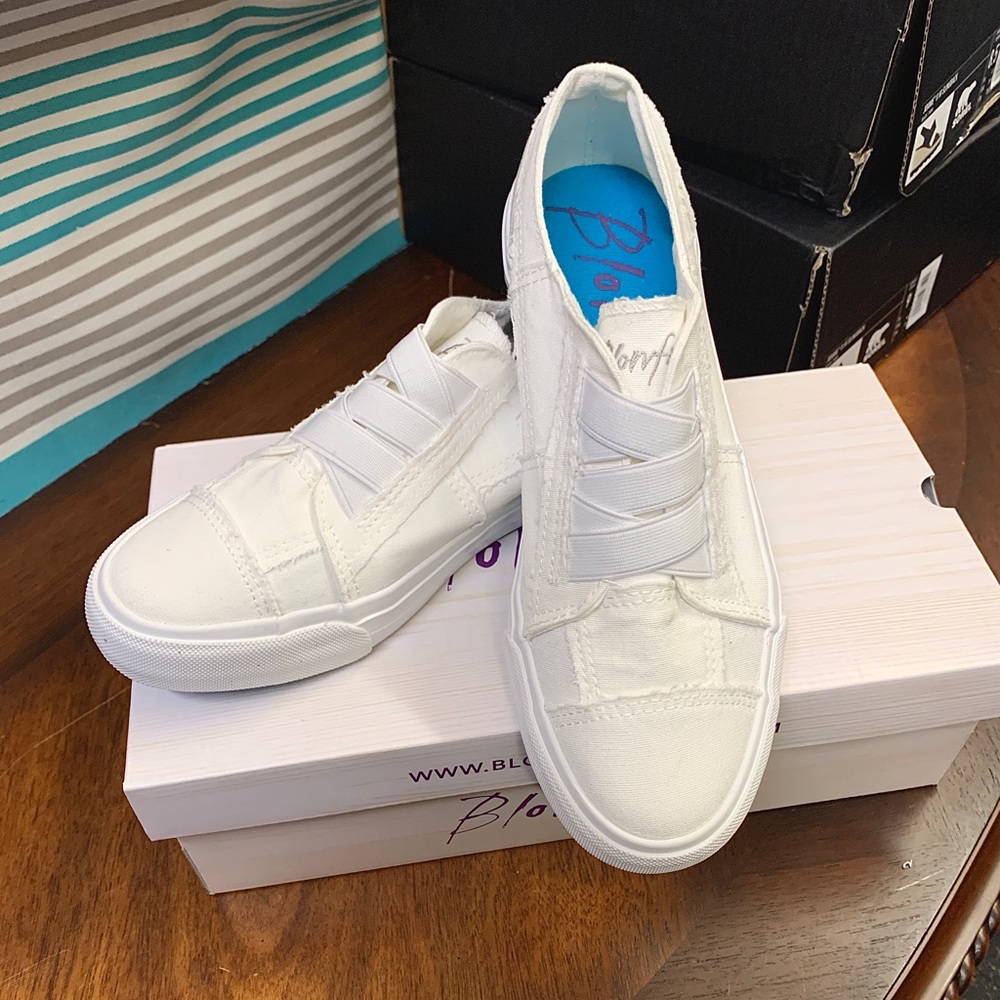 Blowfish Malibu Marley White Slip-On CanvasSneaker